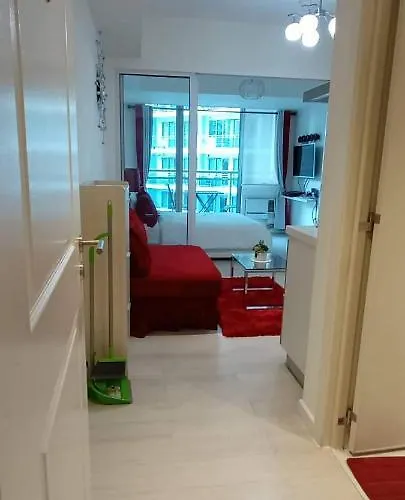 Aparthotel Azure Urban Residences 2*