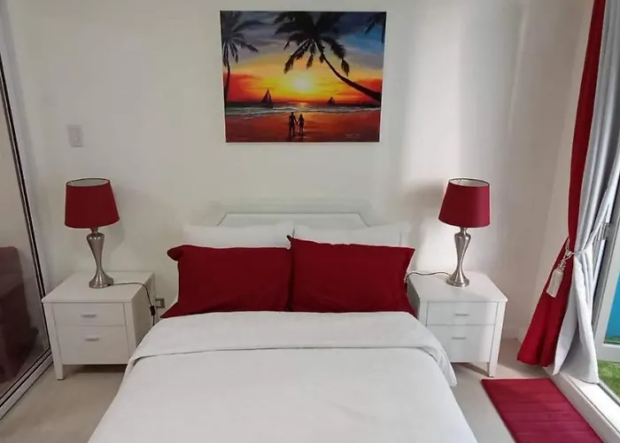 Azure Urban Residences 2*