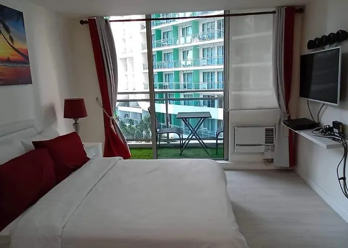 Azure Urban Residences Aparthotel