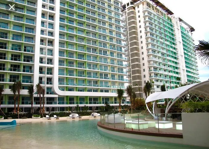 Azure Urban Residences Aparthotel