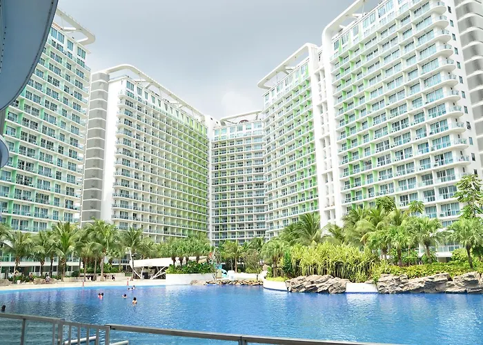 Aparthotel Azure Urban Residences 2*