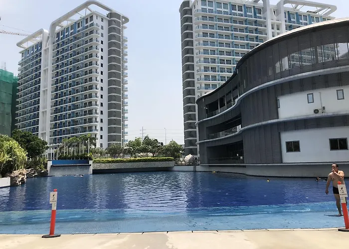 Azure Urban Residences Aparthotel