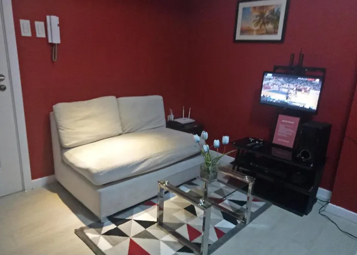 Aparthotel Azure Urban Residences 2*